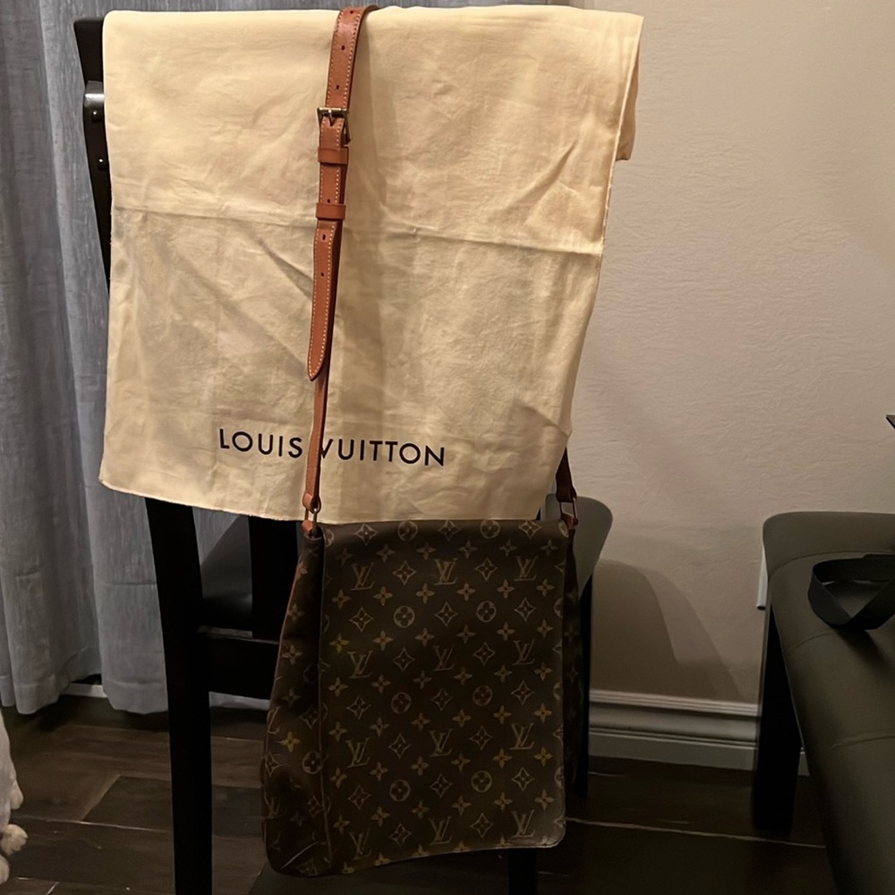 Louis Vuitton Monogram Musette GM